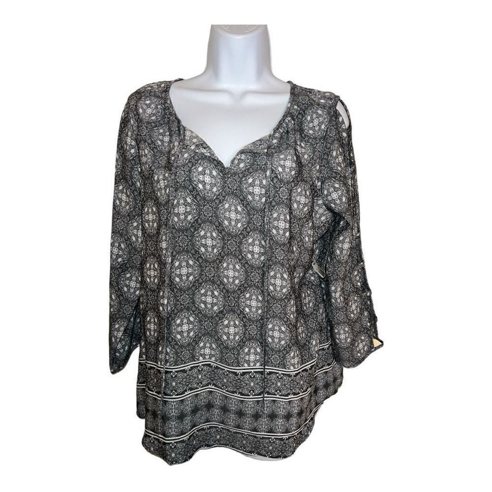 Kim Rogers, long sleeved blouse